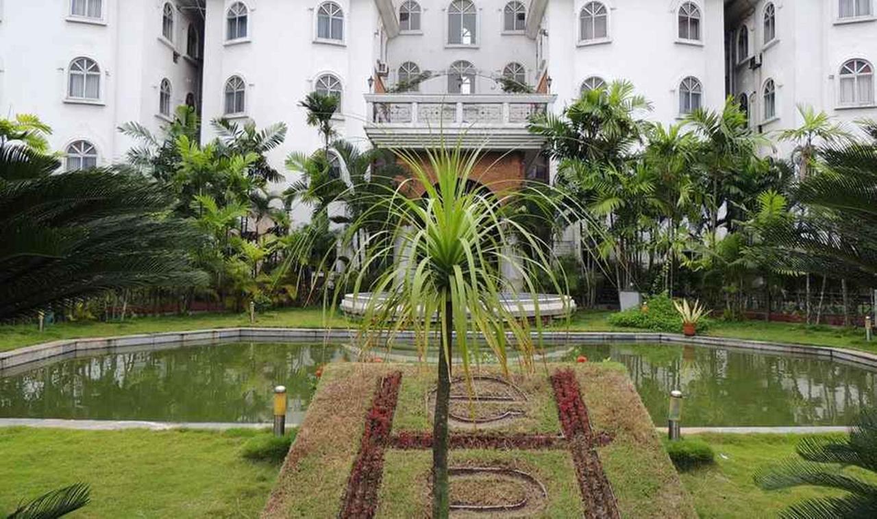 Hotel East Palace Kolkata Exterior photo